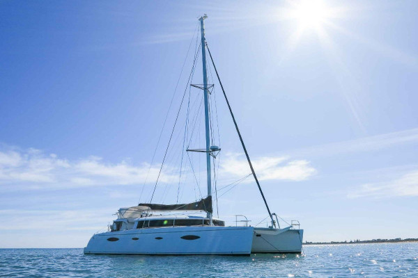 All inclusive catamaran charter Holandeses Panama