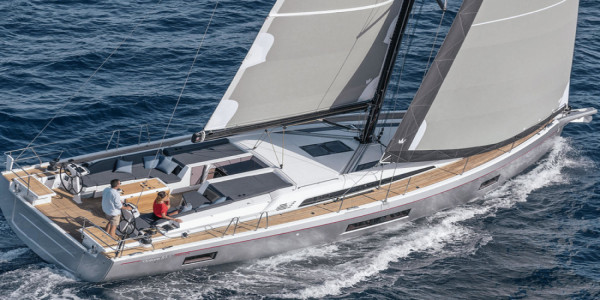 Sailing Yacht Weekly Charter Stromboli Capo-d'Orlando, Italy