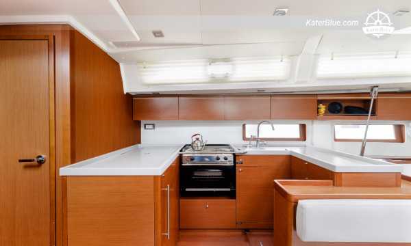 Alicudi Weekly Sailing Yacht Charter Capo-d'Orlando, Italy