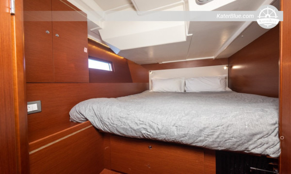 Salina Retreat Weekly Sailing Yacht Charter Capo-d'Orlando, Italy