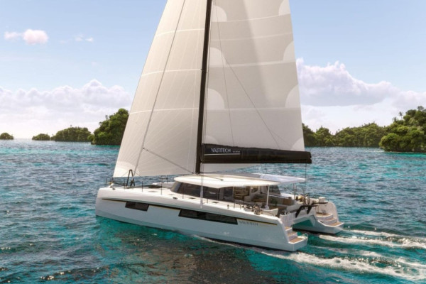 Crewed catamaran luxury charter Isla-Pinos San-Blas Panama