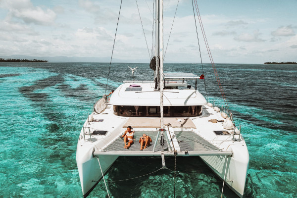 Fully equipped catamaran charter offer San-Blas Panama
