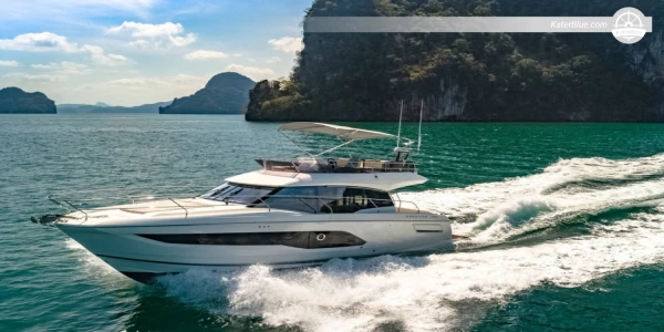Sewa Kapal Mewah Eksklusif Mingguan di Saint-Tropez, Prancis