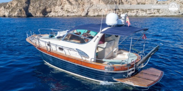 Skippered Day Charter do Fiordo di Crapolla Sorrento, Itálie