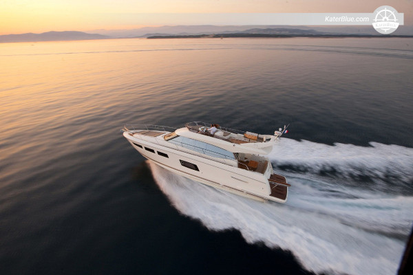 Prestige yacht 12 pax half day charter Biscayne-Bay Miami