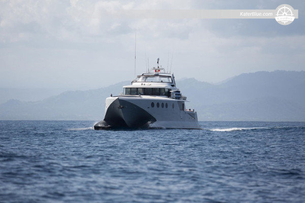 Fully catered Austral yacht charter Nusa-Penida Bali