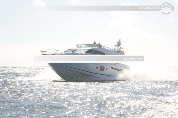 Crewed Fairline yacht day charter offer Virginia-Key Miami