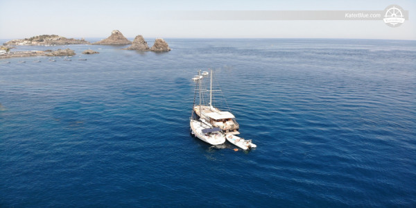 Lipari Legends Weekly Motorsailer Charter Milazzo, Italy