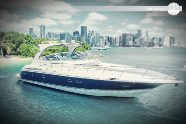 Denní pronájem lodi Skippered Express v Sands-Key v Miami