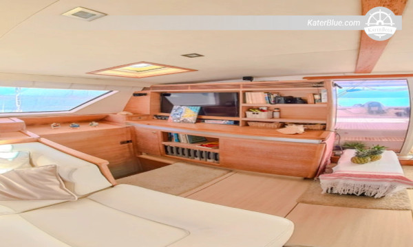 Catana catamaran luxury charter Isla-Perro Panama