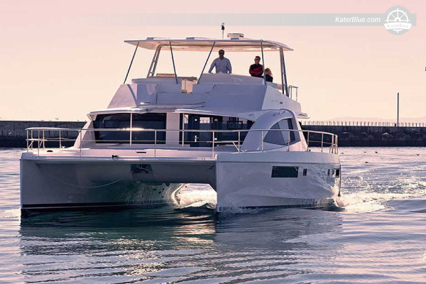 Leopard catamaran sunset charter Bocachica-Beach Colombia