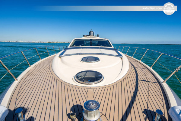 Charterangebot für ein luxuriöses Yachtschiff mit Crew in Miami, USA
