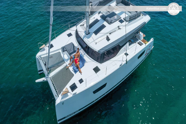 Aluguel de barco de luxo sem tripulação para pernoite em Miami, Estados Unidos