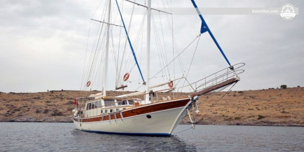 Unwind at Nezhaj Bay Weekly Charter Orikum, Albania