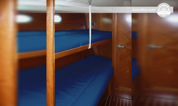 Yemanja yacht 10-personers bareboat halvdagscharter Gozo Malta