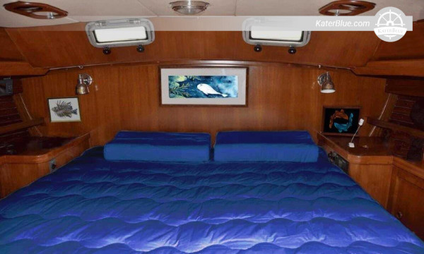 Yemanja yacht 10-personers bareboat övernattning charter Gozo Malta