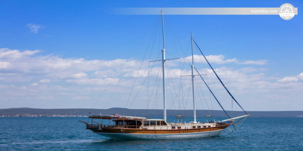 Discover Dafina Bay Weekly Charter Orikum, Albania