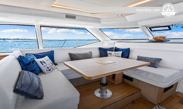 Penawaran Sunset Cruise untuk 13 orang di Bird-Key, Sarasota, Amerika Serikat.