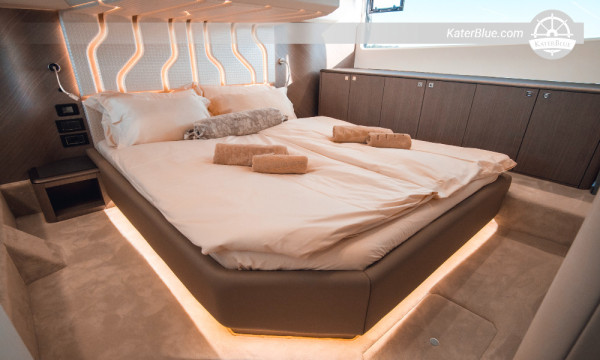 Stomorska Weekly Charter Experience Seget Donji, Croatia