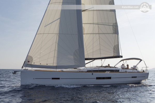 Weekly bareboat charter Dufour sailing yacht La-Paz Mexico