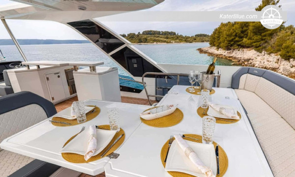 Sibenik Serenity Weekly Charter Seget Donji, Croatia