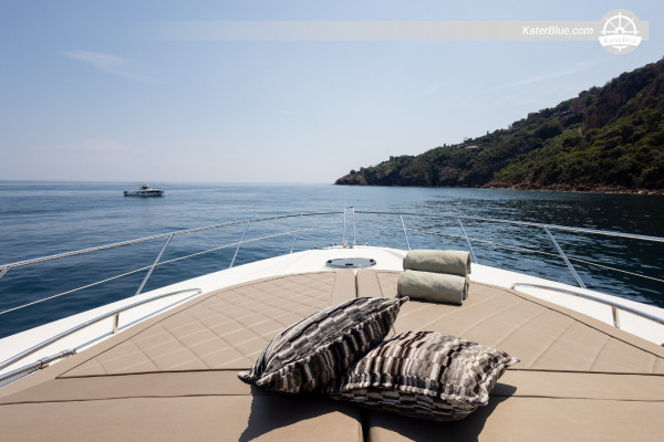 22m yacht day charter Saint-Honorat Cannes France