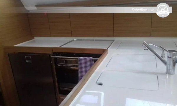 Relax in Solaris on a Weekly Charter Trip Pirovac, Croatia