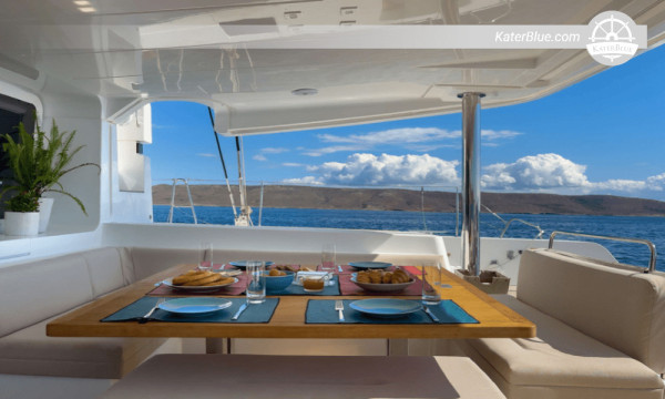 Aluguel de barco perfeito com skipper por uma semana em Mykonos, Grécia.