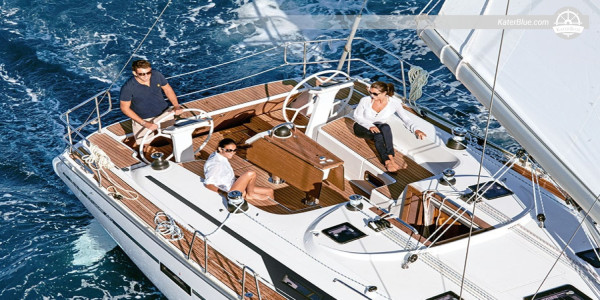 Explore Nora Bay - Aluguel semanal de Bavaria Cruiser 46 em Cagliari, Itália