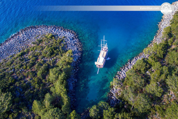 6-cabins luxury gulet cruise Pabucburnu Bodrum Turkey