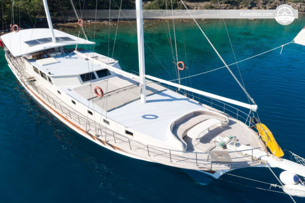 Wooden gulet overnight voyage Uzun-Liman Bodrum Turkey