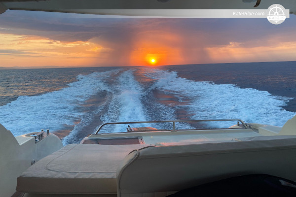 Skippered yacht 12-pax overnight cruise Sestri-Levante Italy