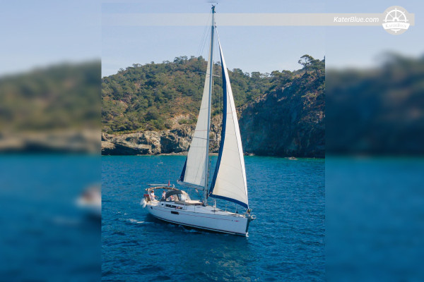 Skippered yacht weekly sailing vacation Fethiye Turkey
