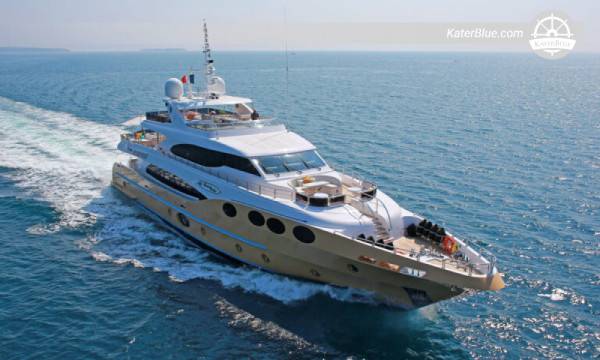 Luxury Yacht 5-Cabins 11 Pax Weekly Charter Antibes, France