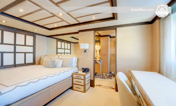 Weekly 5-Cabins Luxury Benetti Yacht Charter Antibes, France