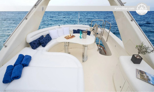 Weekly Azimut 74 Luxury Yacht Charter Antibes, France