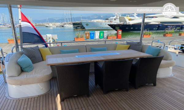 Princess 98ft Weekly Luxury Yacht Charter Antibes, France