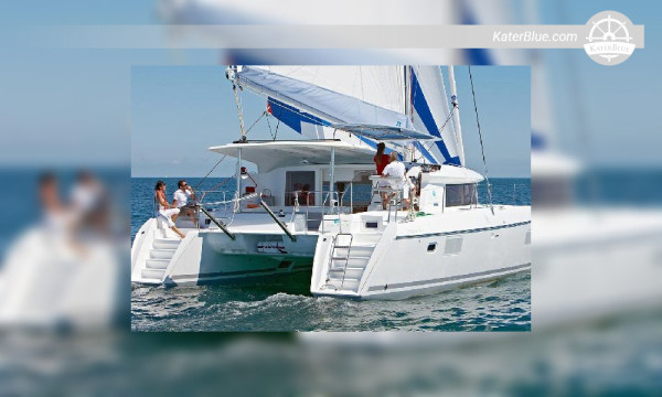 Lagoon catamaran weekly bareboat excursion Milazzo Italy