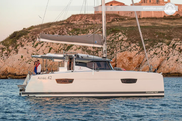 Discover Aeolian islands weekly charter Sicily, Italy