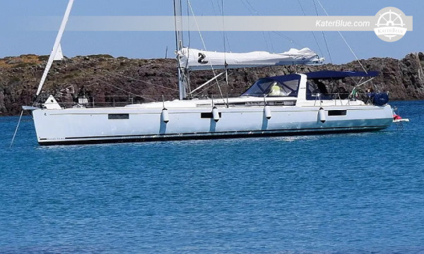 Sailing yacht weekly sailing west coast Sardinia, Italy