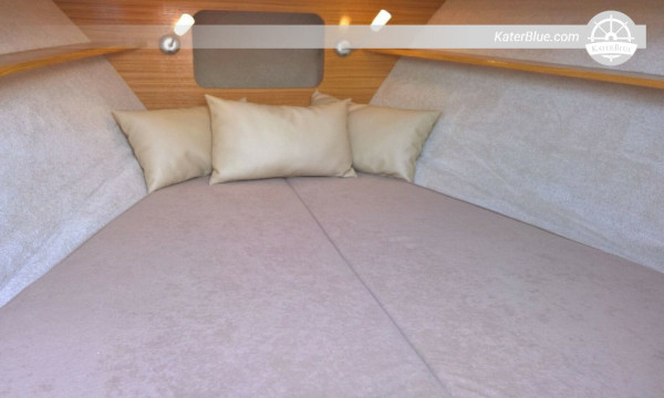 Motor Boat Focus-21 Sundeck Skippered Day Charter, Zadar. Croatia