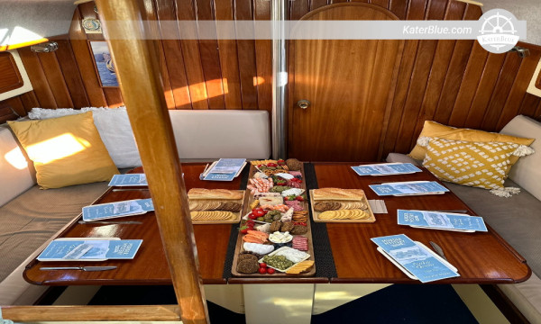 Privater Halbtages-Segelyachtcharter in Queensland, Australien
