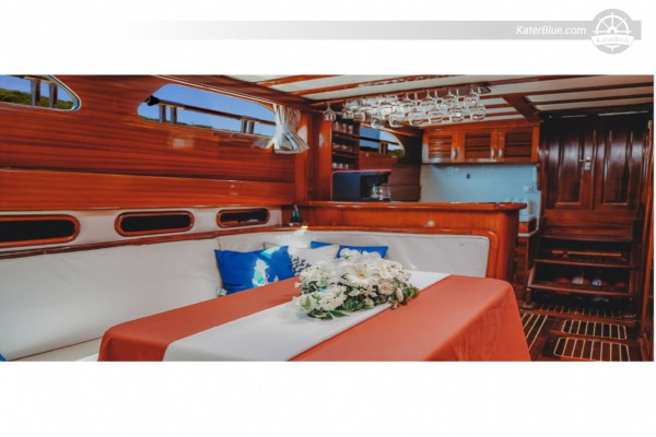 Casuolo a 3 cabine del 2011, ristrutturato nel 2023, in vendita a Bodrum, Turchia.