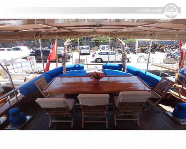 Calet classico di 20 metri, perfettamente funzionante, in vendita a Bodrum, Turchia.