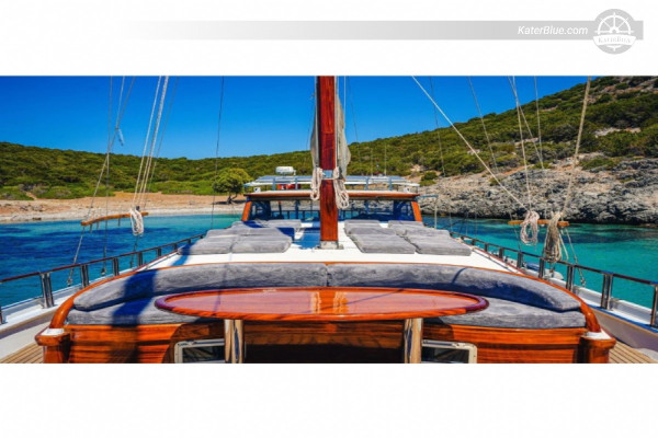 Casuolo a 3 cabine del 2011, ristrutturato nel 2023, in vendita a Bodrum, Turchia.