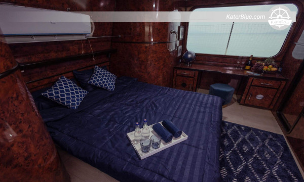 Full Day Charter 20 Pax Catamaran Phuket, Thailand