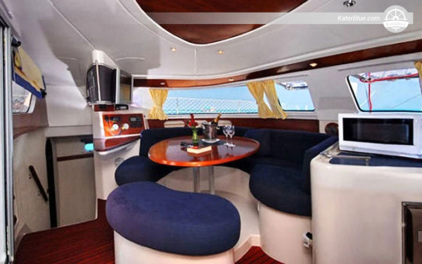 Daily Skippered Catamaran Charter from Ko Samui to Koh Tao, Koh Nang Yuan & Mango Bay with Snorkeling, Beach Visits & Sunset Sailing