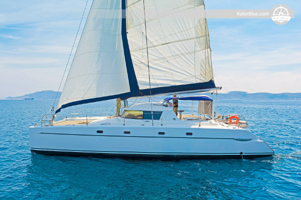 Daily Skippered Sailing Charter to Koh Phangan, Koh Mah & Private Beach - 8 Hours Scenic Exploration