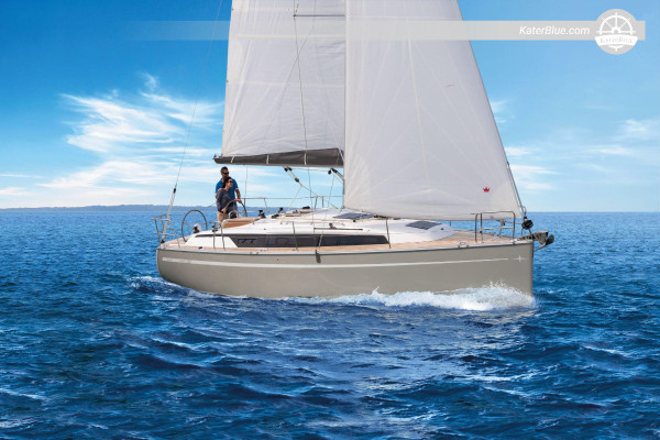 Dalmatian Island Explorer - Vis & Hvar Route - Bavaria 34 Bareboat Charter