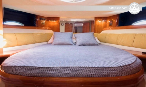 Luxury 8-Hour Cumayasa Mangroves & Snorkeling Tour - Cranchi 50 Yacht Charter
